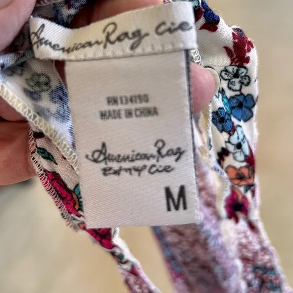 🏈 American Rag Racerback Tank Medium - Picture 3 of 7